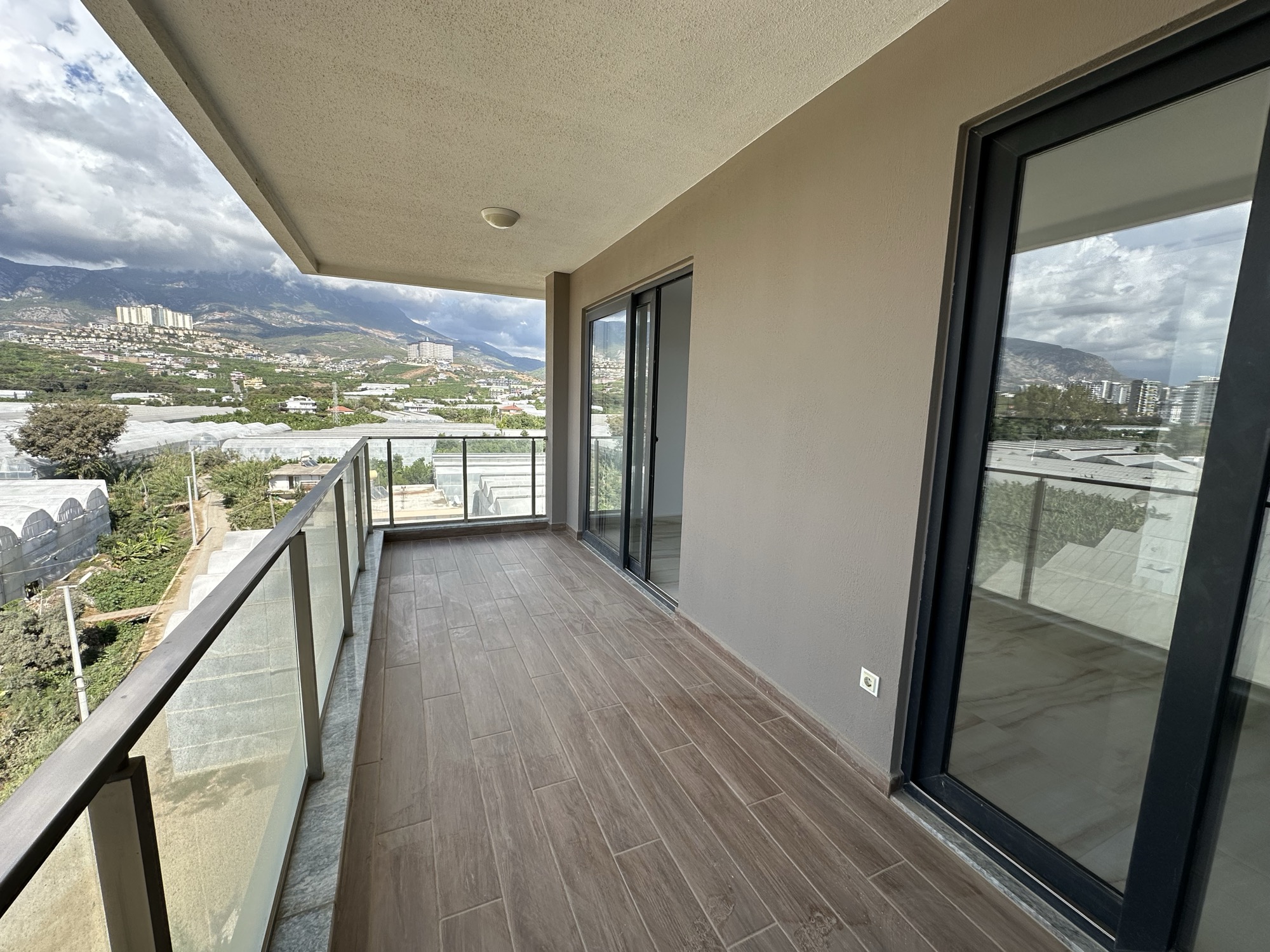 4+1 Apartment for Sale in KARGICAK, Alanya