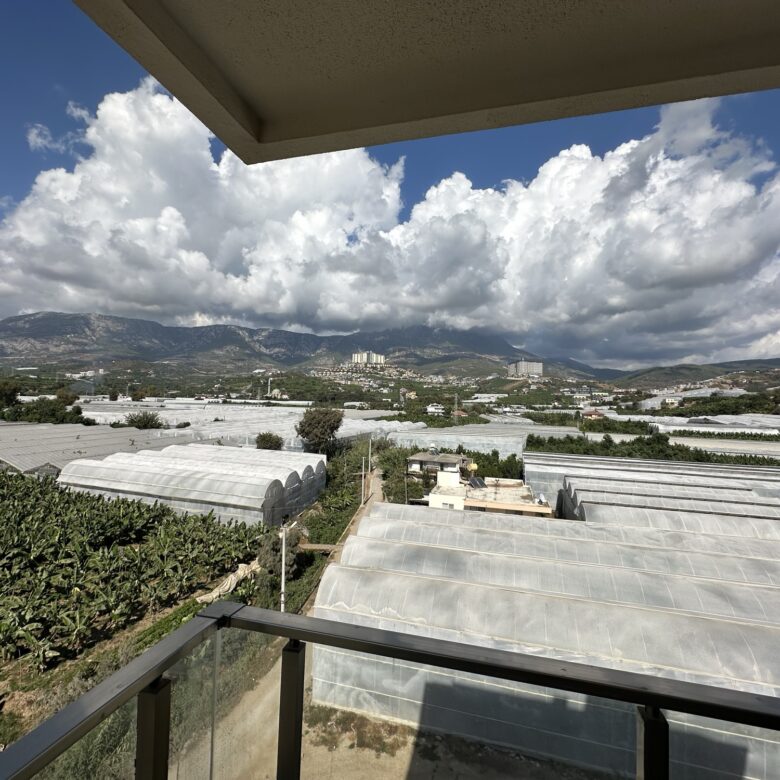 4+1 Apartment for Sale in KARGICAK, Alanya
