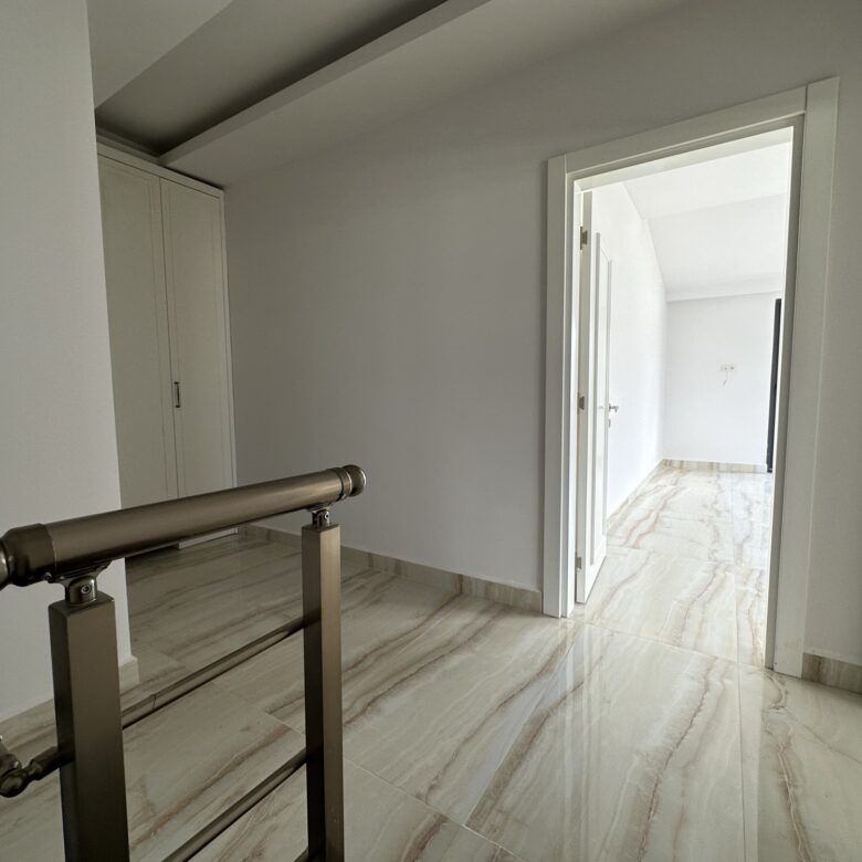 4+1 Apartment for Sale in KARGICAK, Alanya
