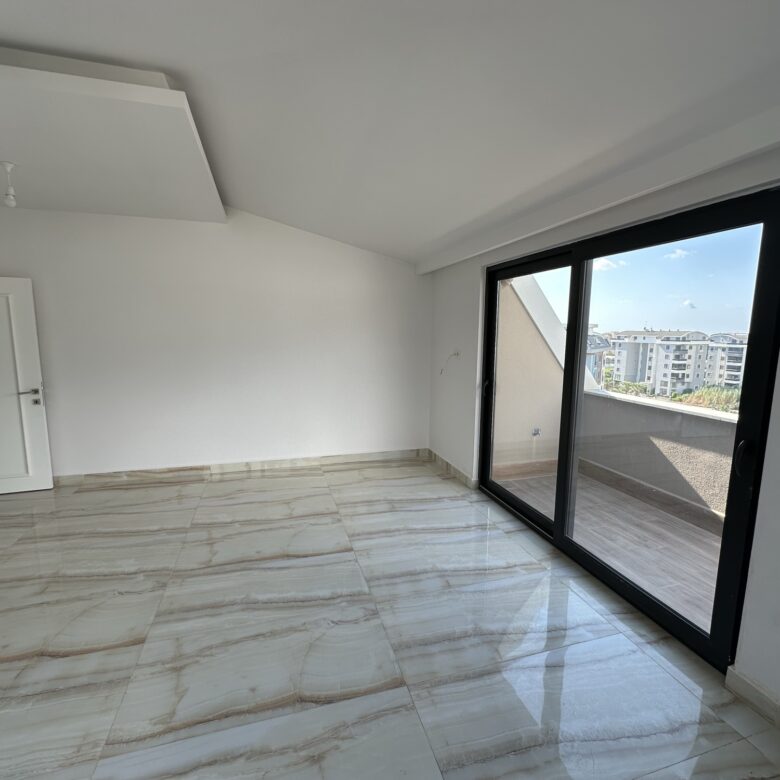 4+1 Apartment for Sale in KARGICAK, Alanya