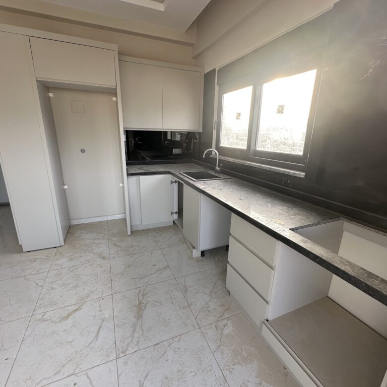 2+1 Apartment for Sale in KARGICAK, Alanya