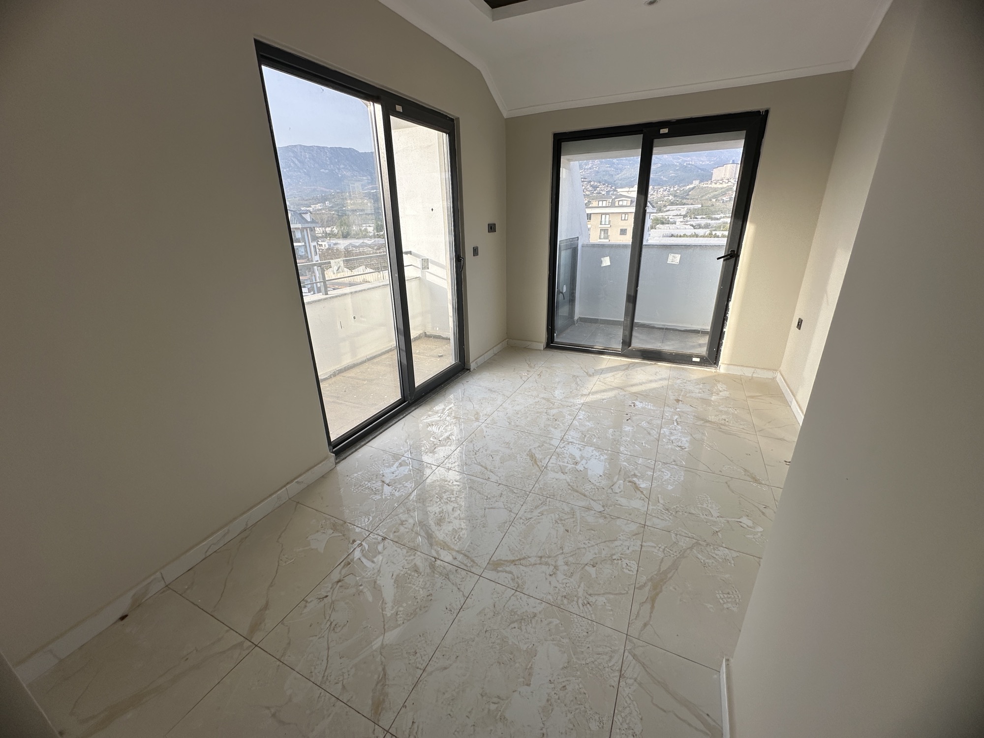2+1 Apartment for Sale in KARGICAK, Alanya