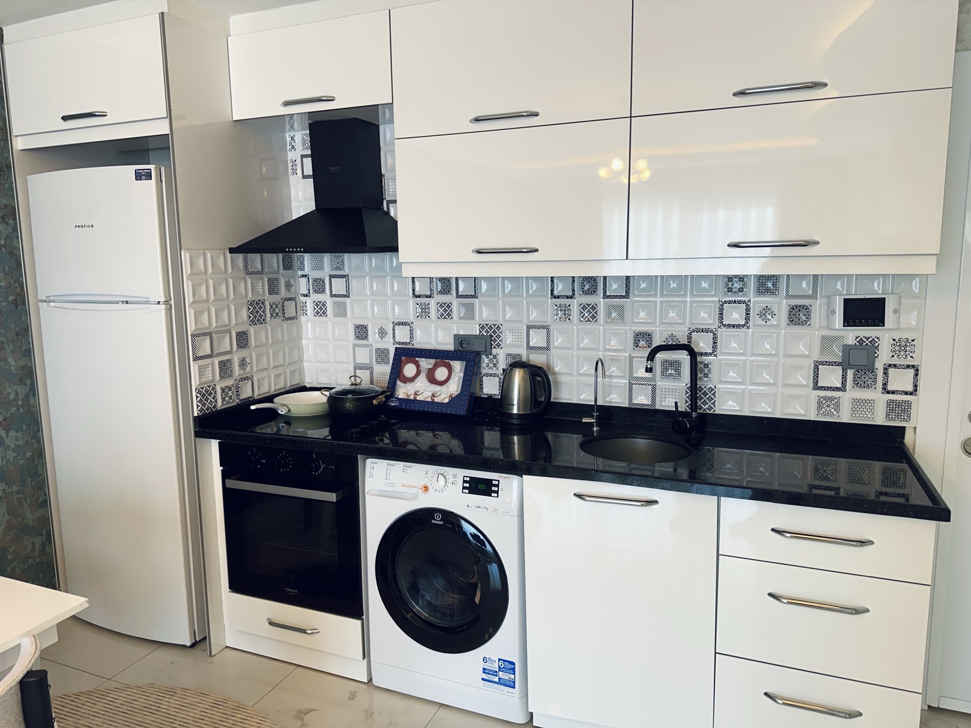 1+1 Apartment for Sale in MAHMUTLAR, Alanya