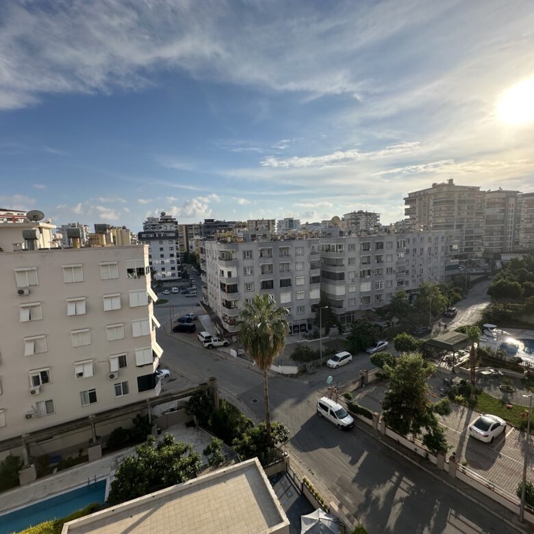 1+1 Apartment for Sale in MAHMUTLAR, Alanya