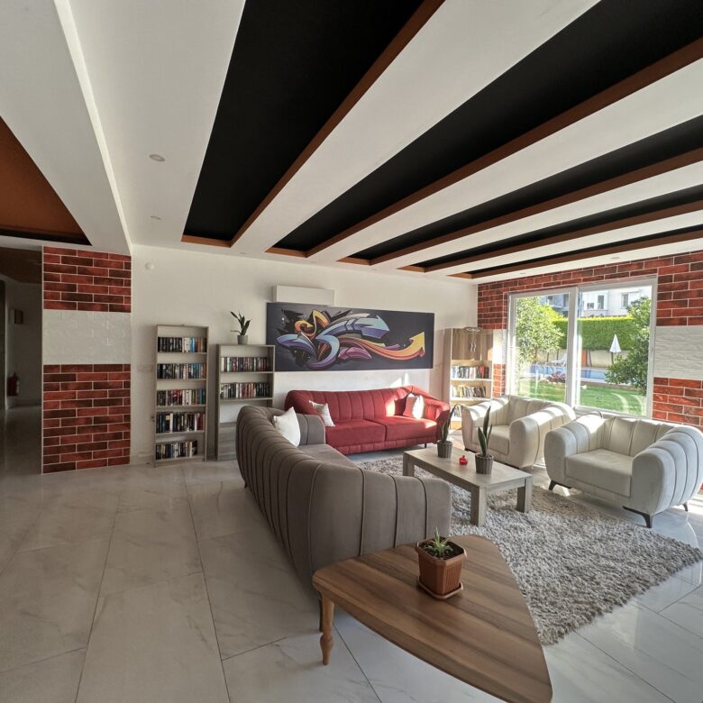 1+1 Apartment for Sale in MAHMUTLAR, Alanya