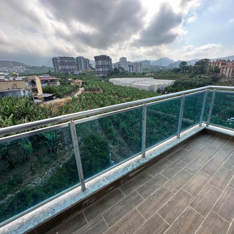 1+1 Apartment for Sale in MAHMUTLAR, Alanya