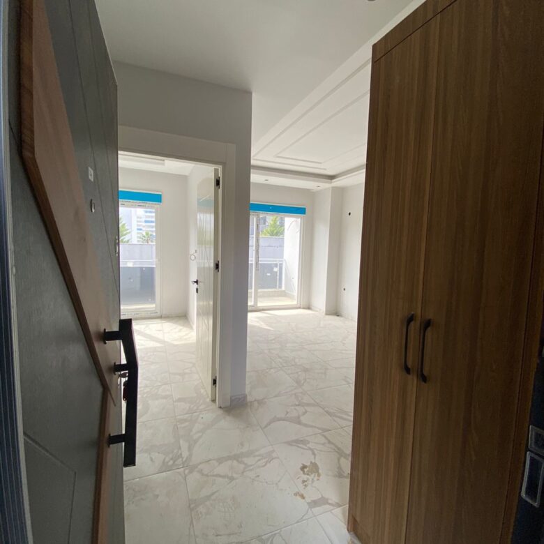 1+1 Apartment for Sale in MAHMUTLAR, Alanya