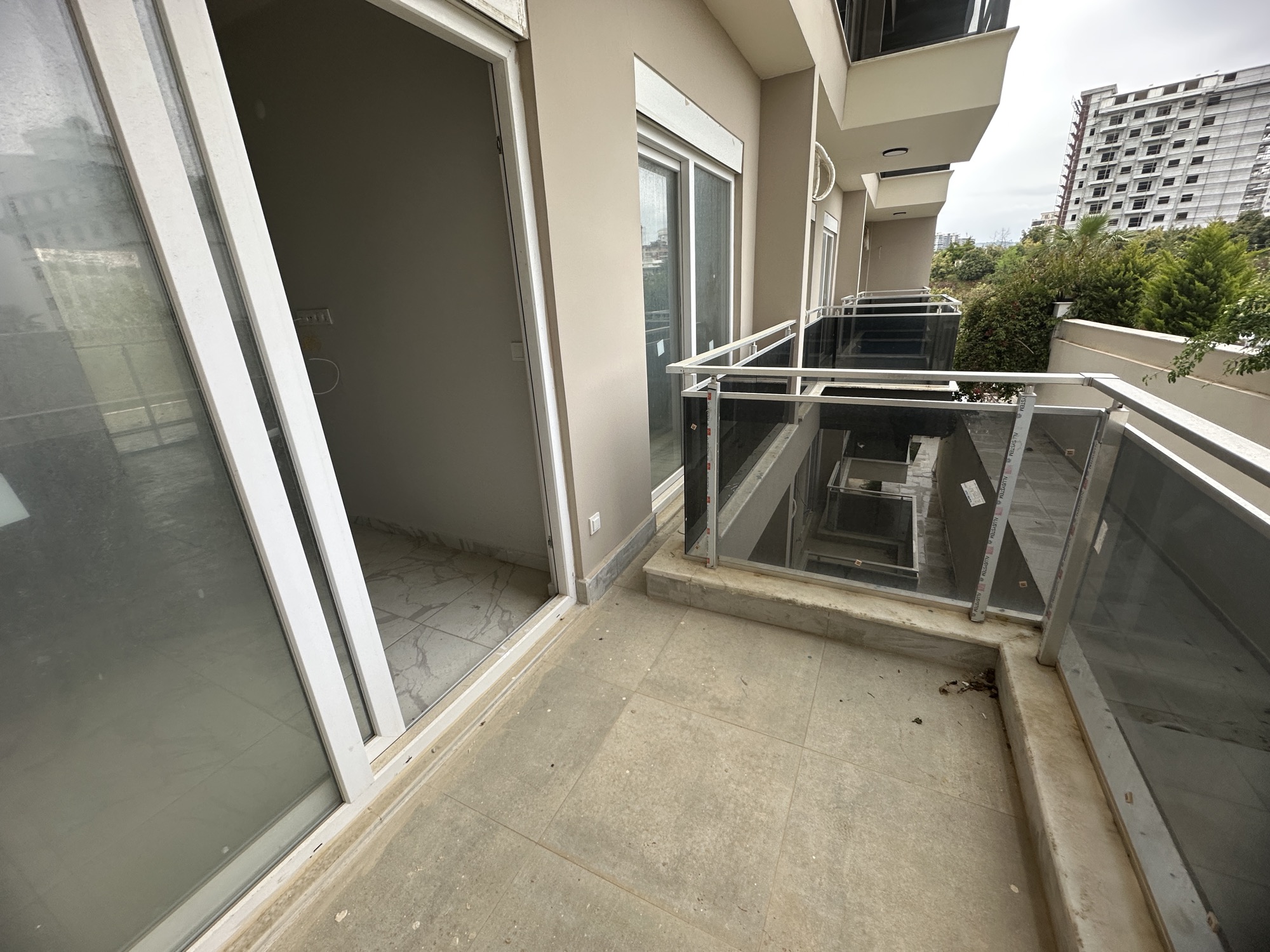 1+1 Apartment for Sale in MAHMUTLAR, Alanya