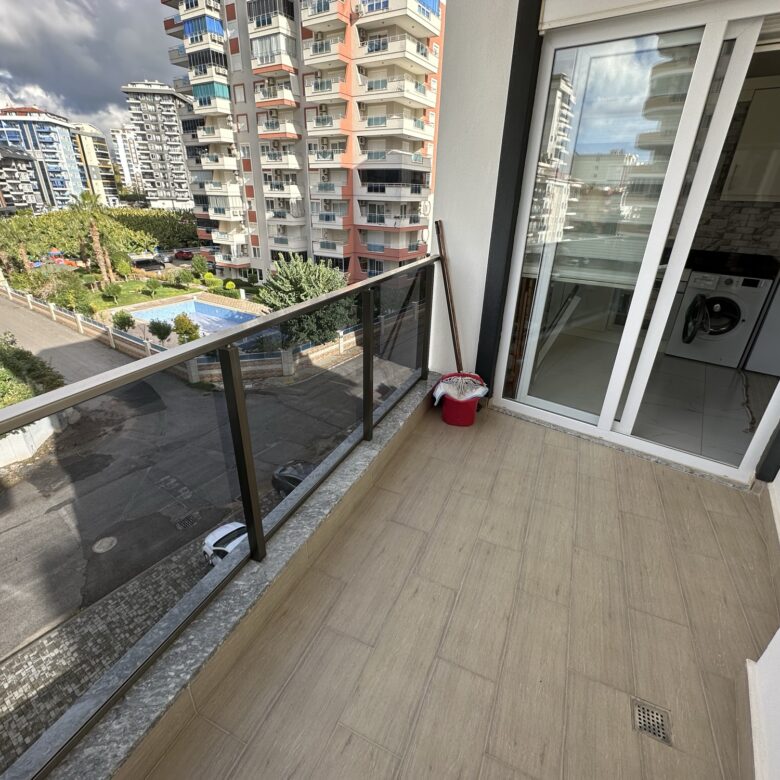 1+1 Apartment for Sale in MAHMUTLAR, Alanya