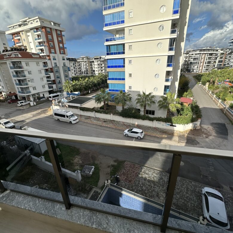 1+1 Apartment for Sale in MAHMUTLAR, Alanya