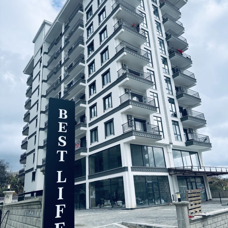 1+1 Apartment for Sale in MAHMUTLAR, Alanya