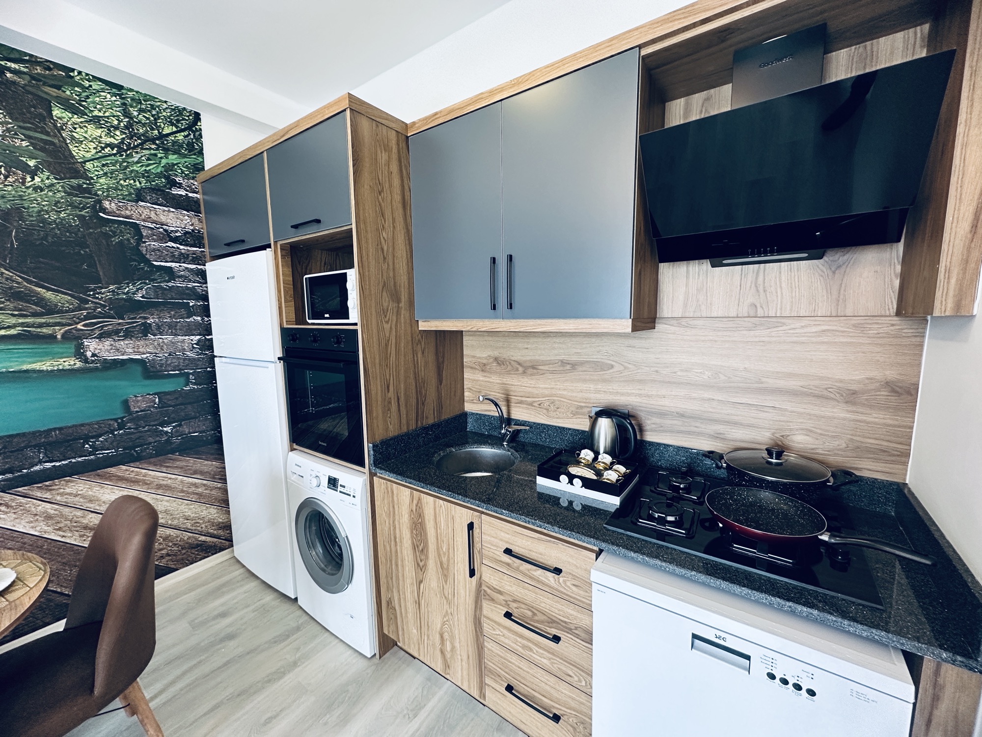1+1 Apartment for Sale in MAHMUTLAR, Alanya