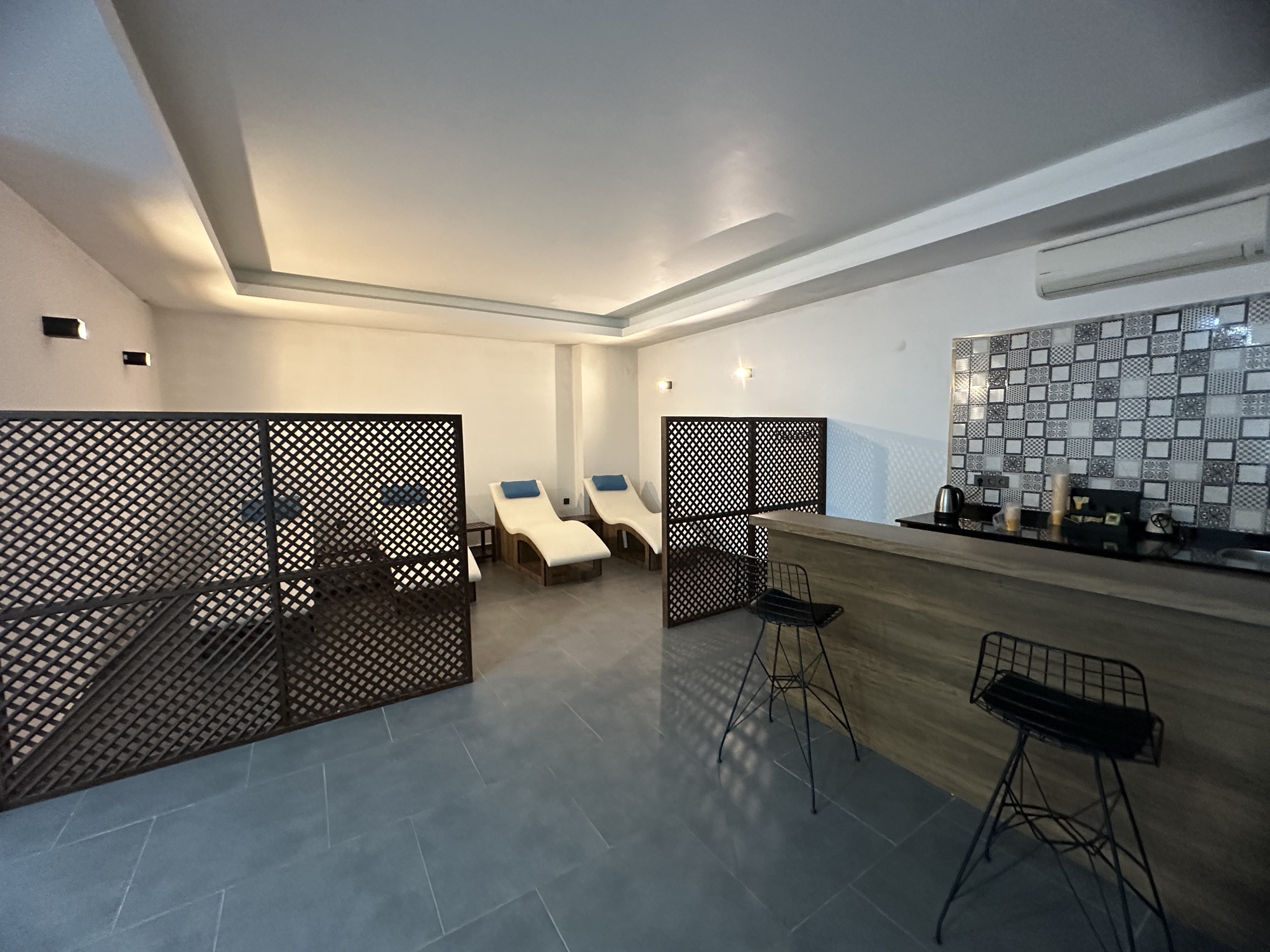 1+1 Apartment for Sale in MAHMUTLAR, Alanya