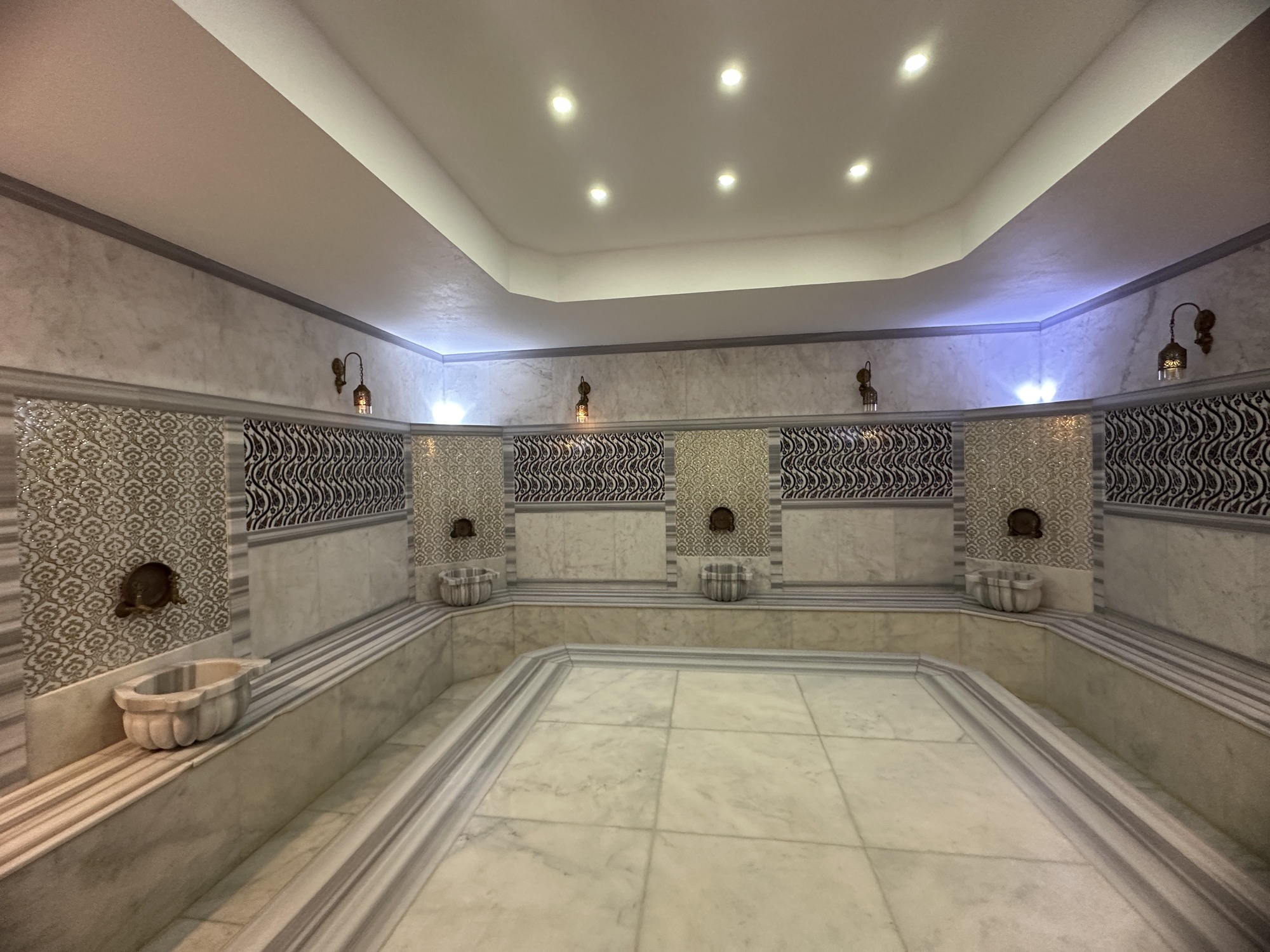 1+1 Apartment for Sale in MAHMUTLAR, Alanya