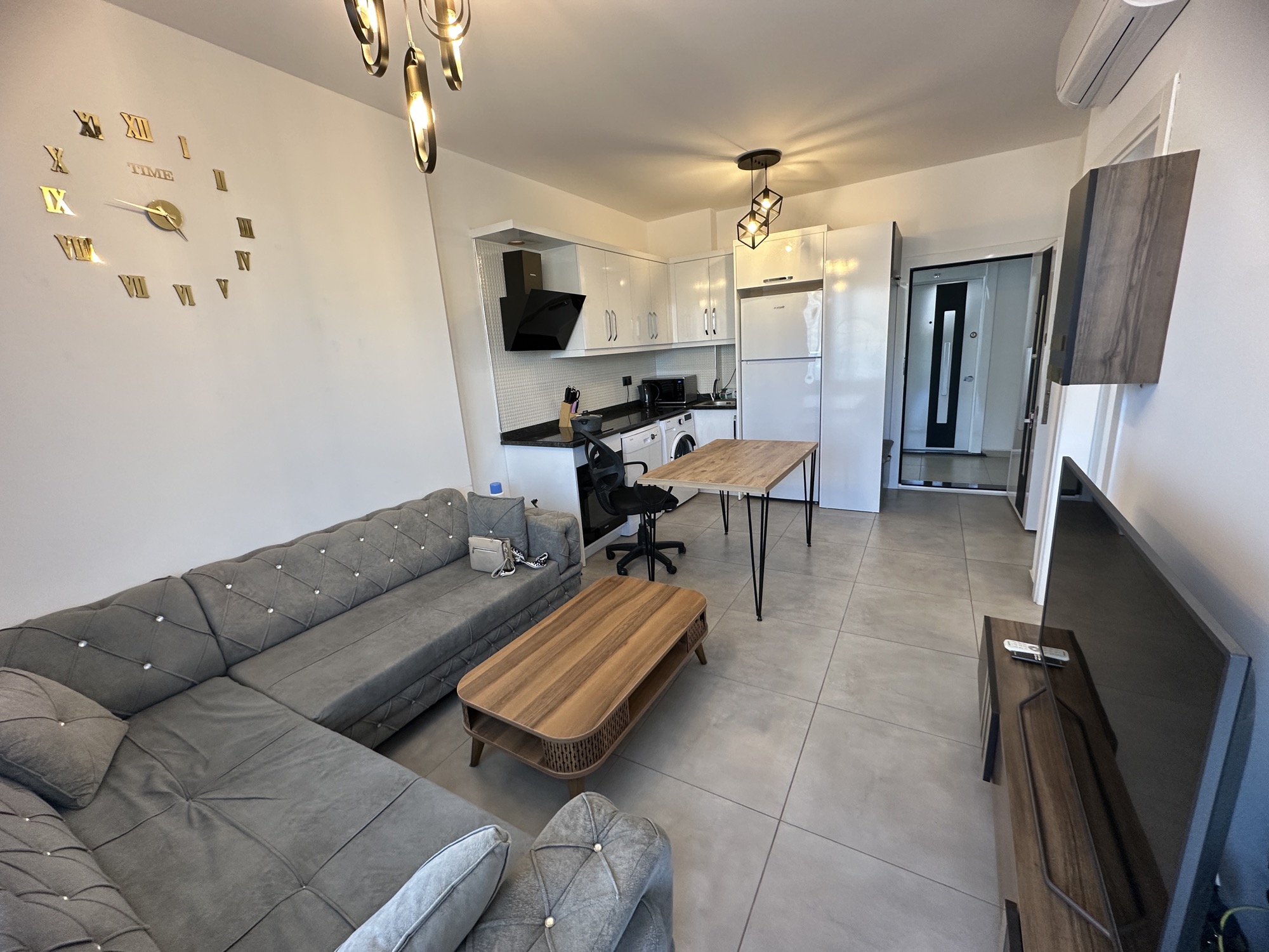 1+1 Apartment for Sale in MAHMUTLAR, Alanya