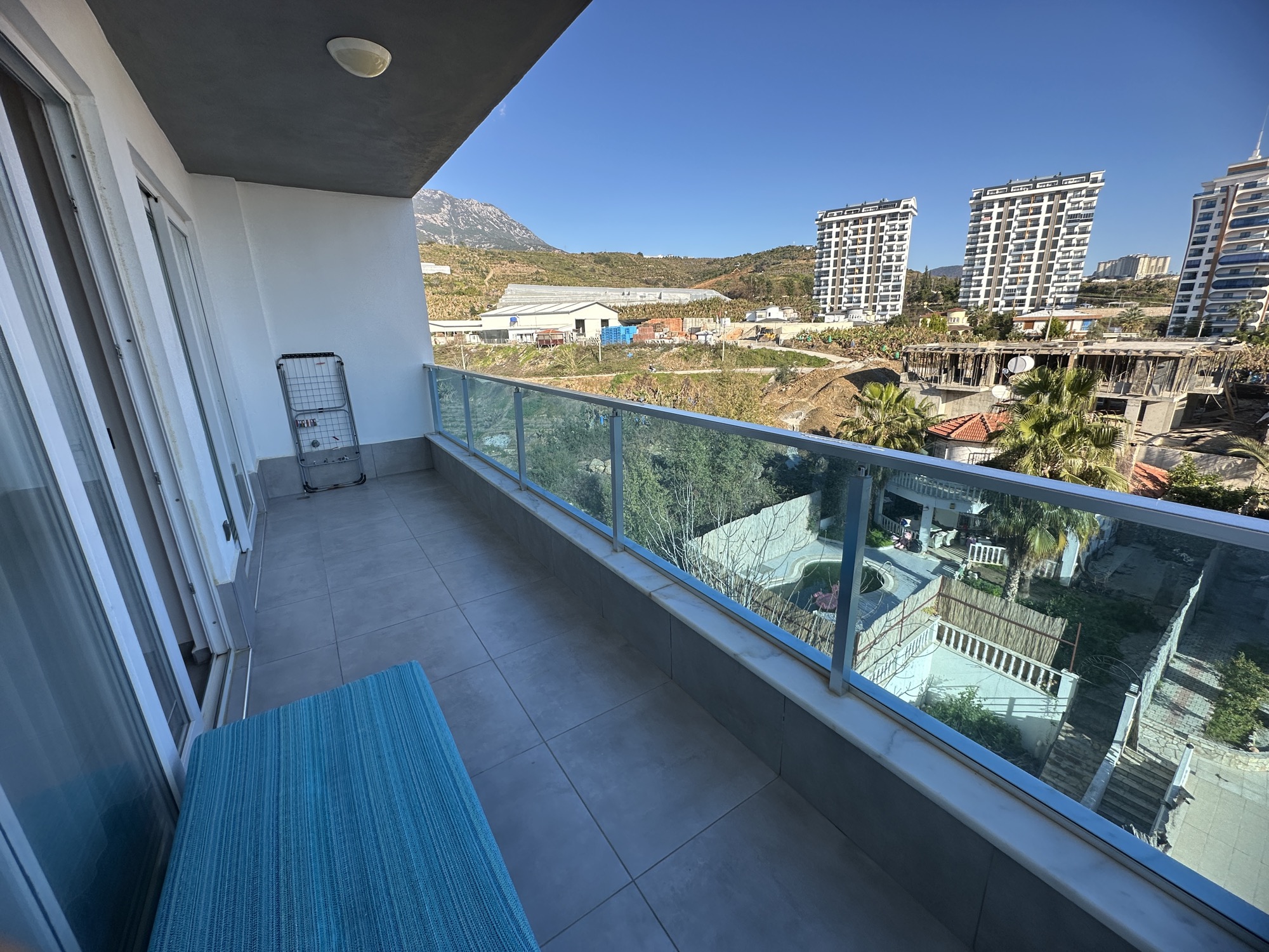 1+1 Apartment for Sale in MAHMUTLAR, Alanya