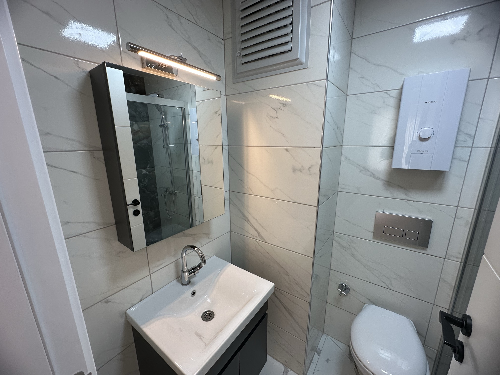 1+1 Apartment for Sale in MAHMUTLAR, Alanya