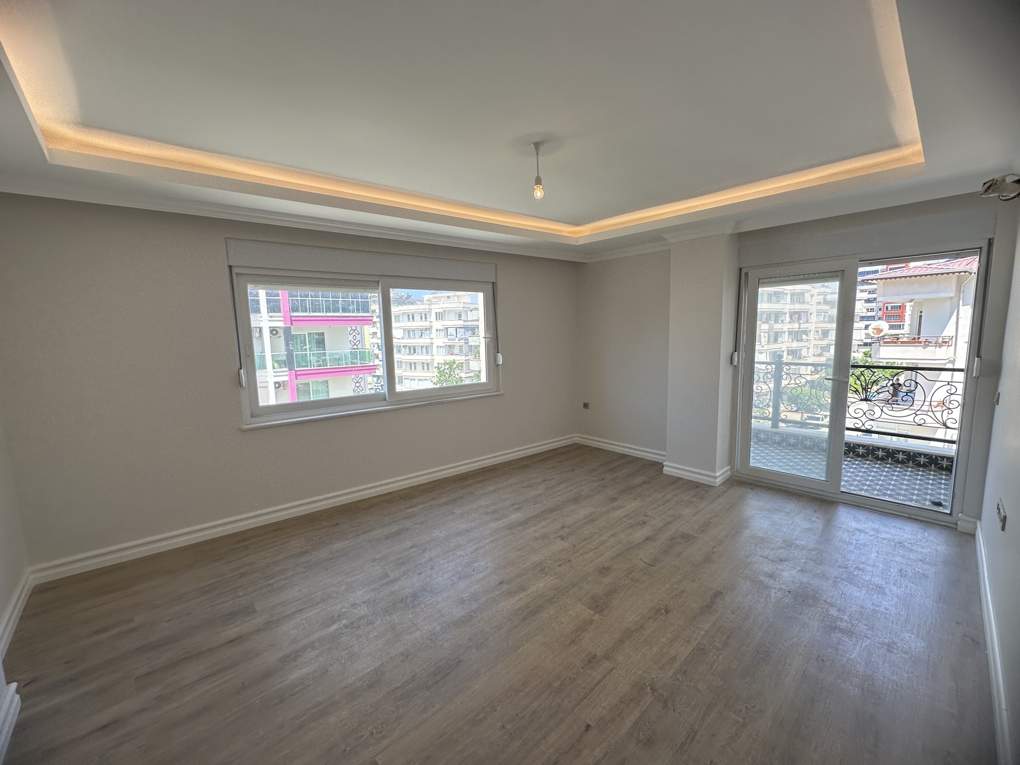 2+1 Apartment for Sale in MAHMUTLAR, Alanya