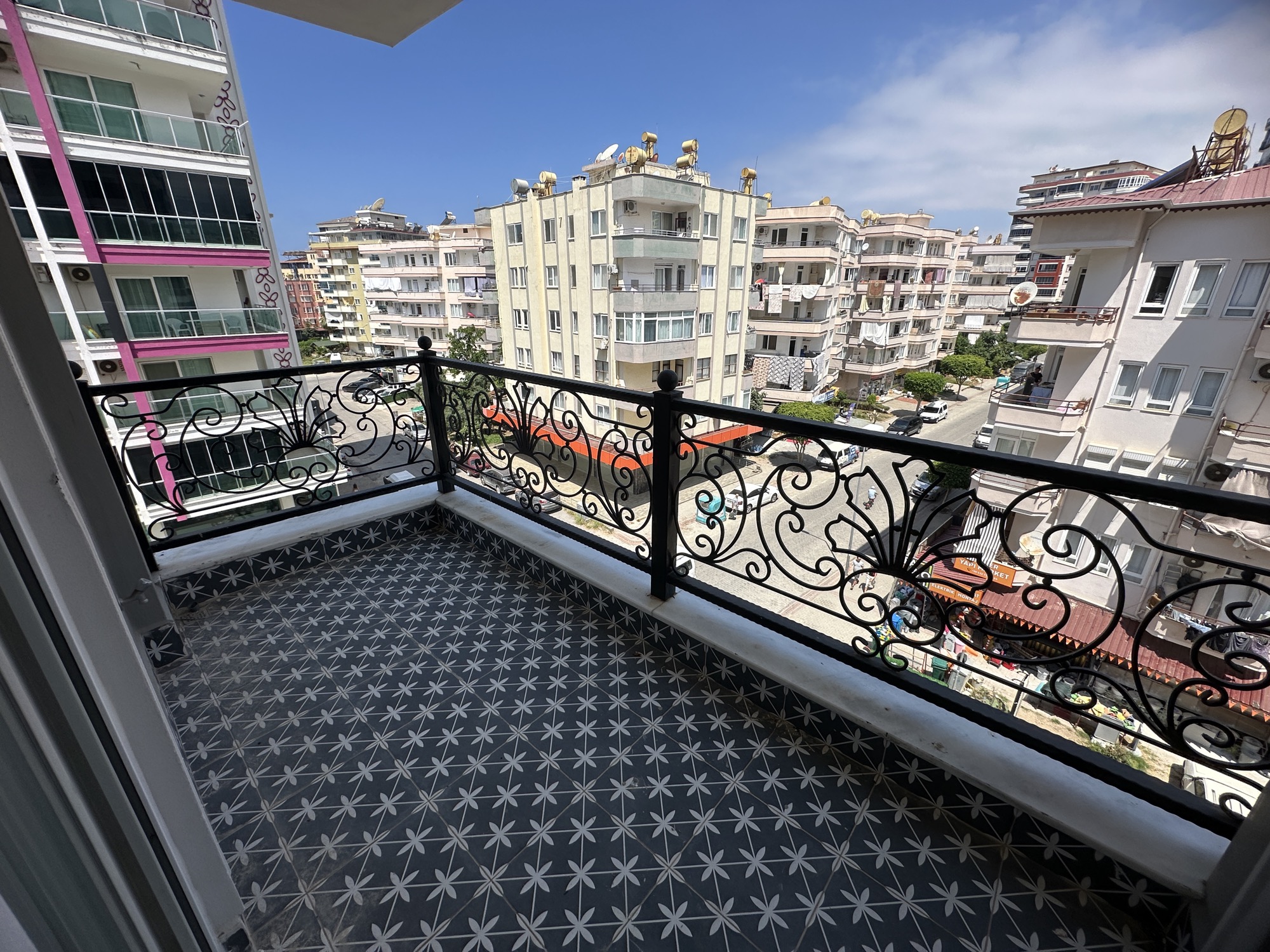 2+1 Apartment for Sale in MAHMUTLAR, Alanya