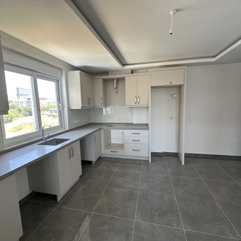 2+1 Apartment for Sale in MAHMUTLAR, Alanya