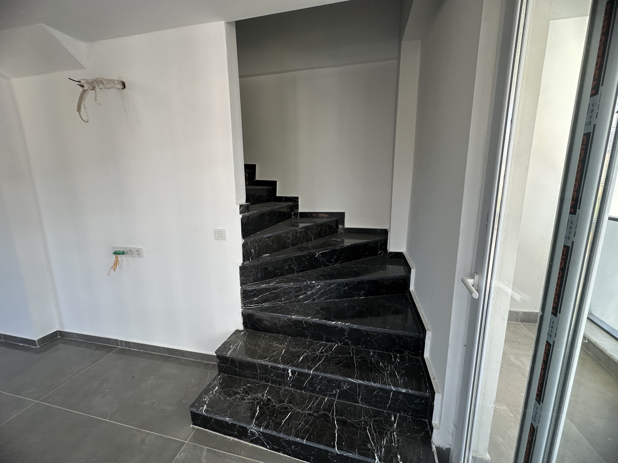 2+1 Apartment for Sale in MAHMUTLAR, Alanya