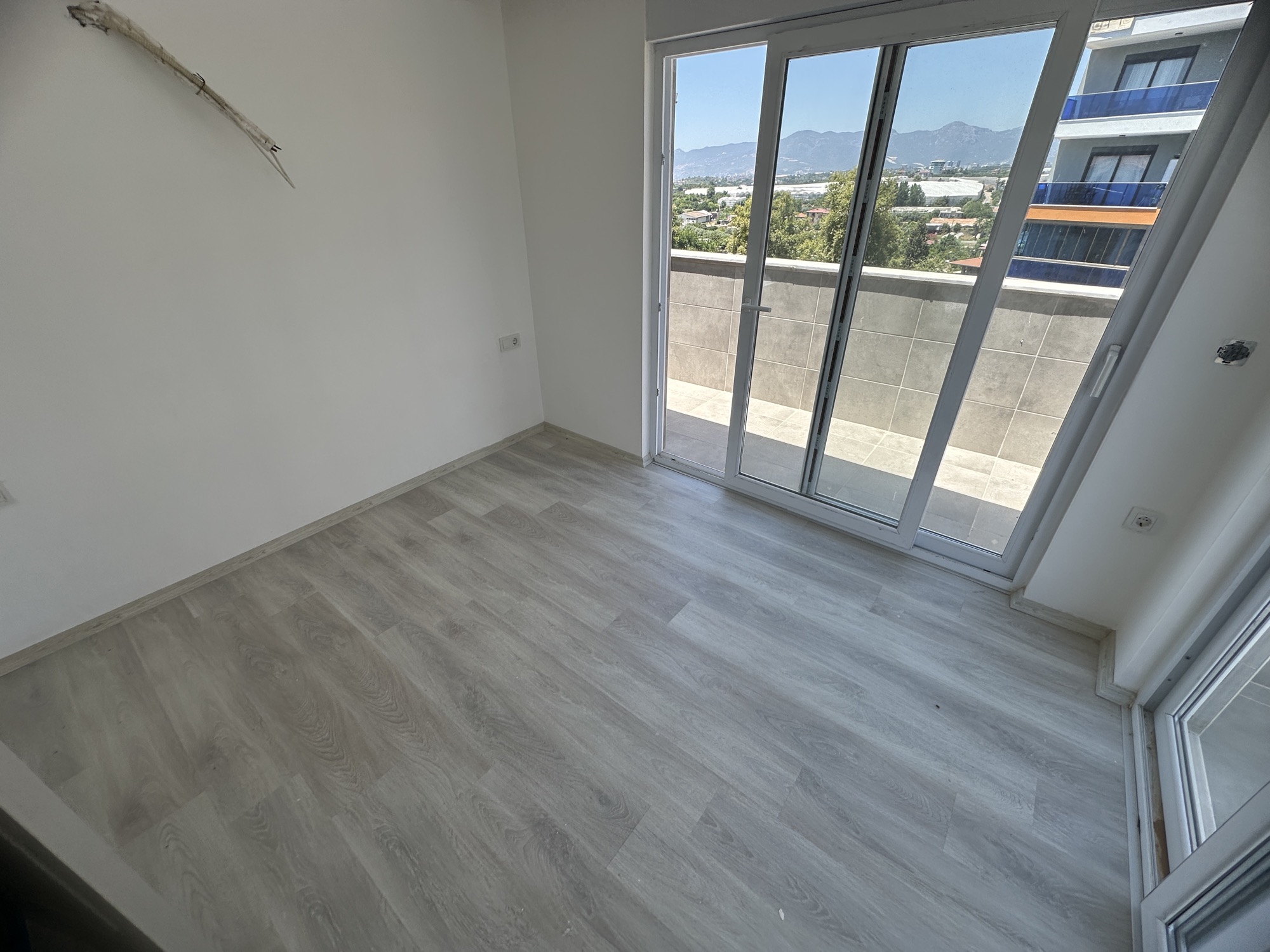 2+1 Apartment for Sale in MAHMUTLAR, Alanya