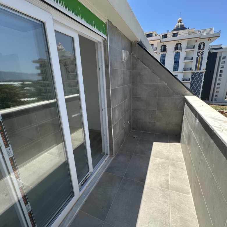 2+1 Apartment for Sale in MAHMUTLAR, Alanya