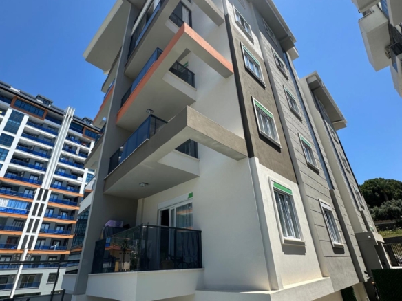1+1 Apartment for Sale in MAHMUTLAR, Alanya