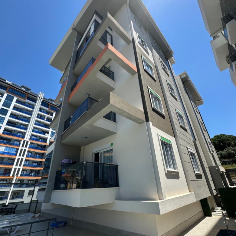 1+1 Apartment for Sale in MAHMUTLAR, Alanya