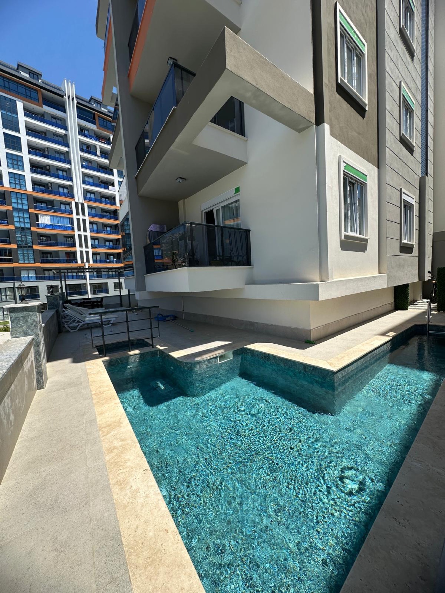 1+1 Apartment for Sale in MAHMUTLAR, Alanya