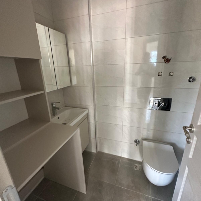 1+1 Apartment for Sale in MAHMUTLAR, Alanya