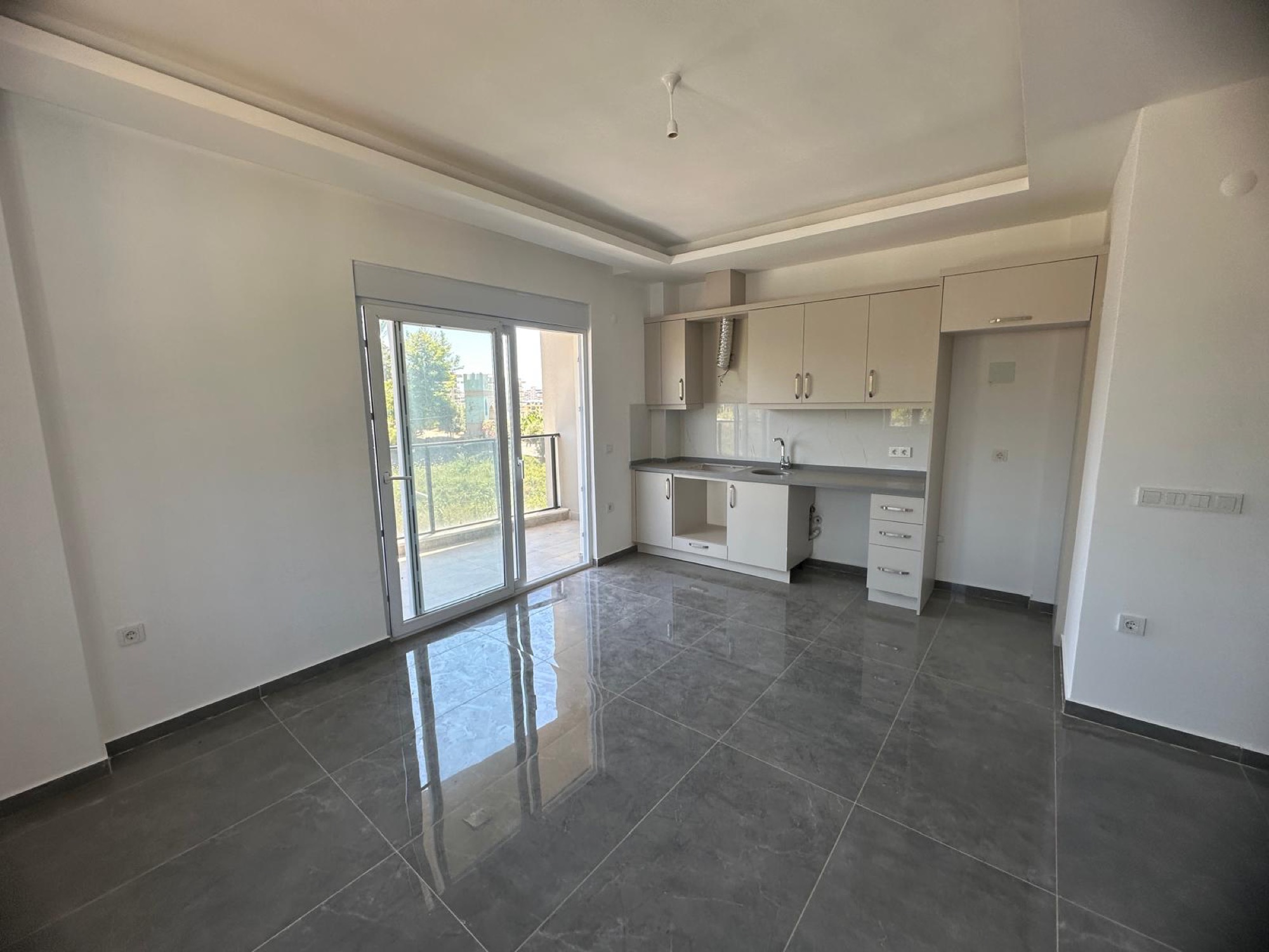 1+1 Apartment for Sale in MAHMUTLAR, Alanya