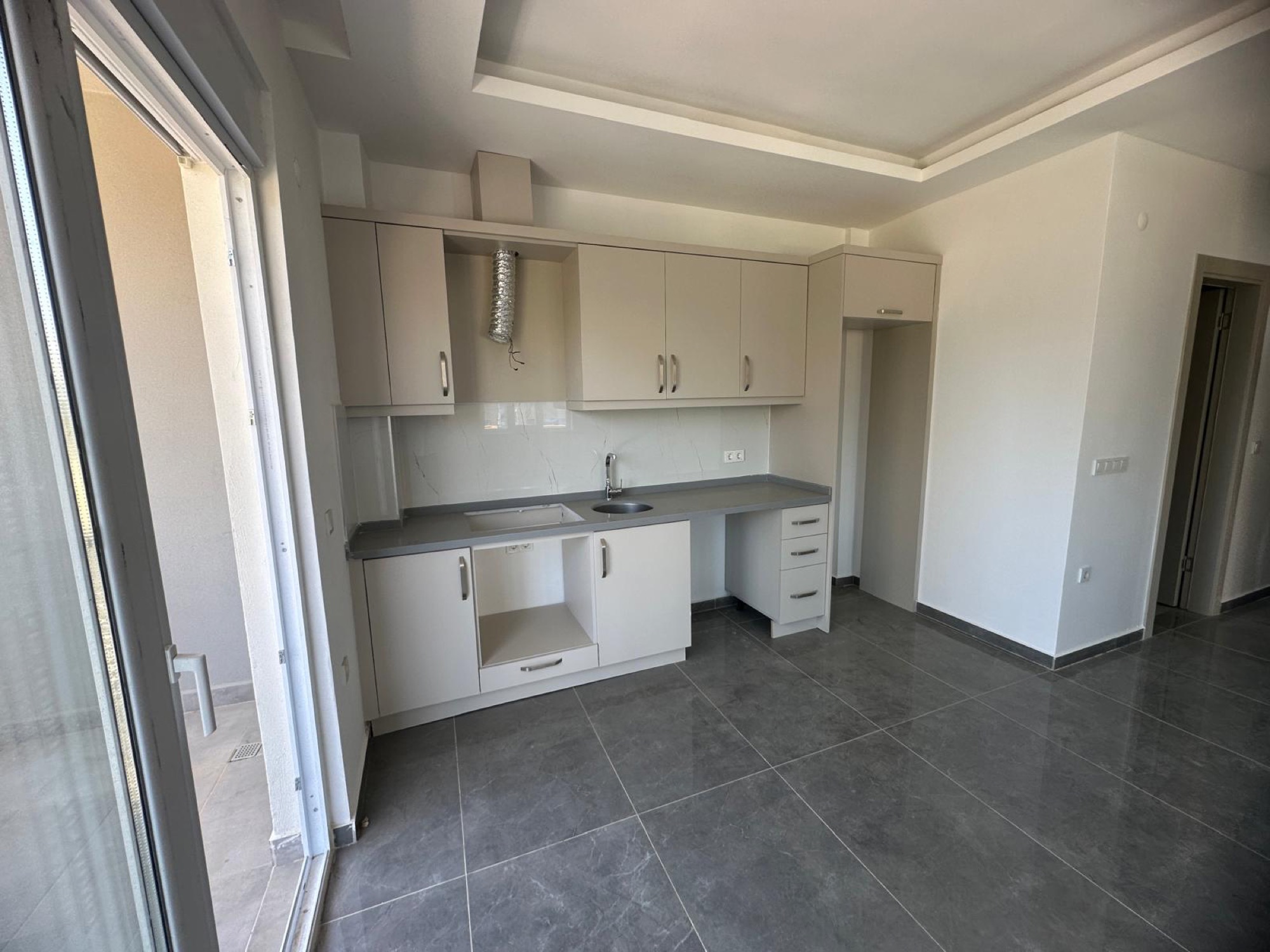1+1 Apartment for Sale in MAHMUTLAR, Alanya