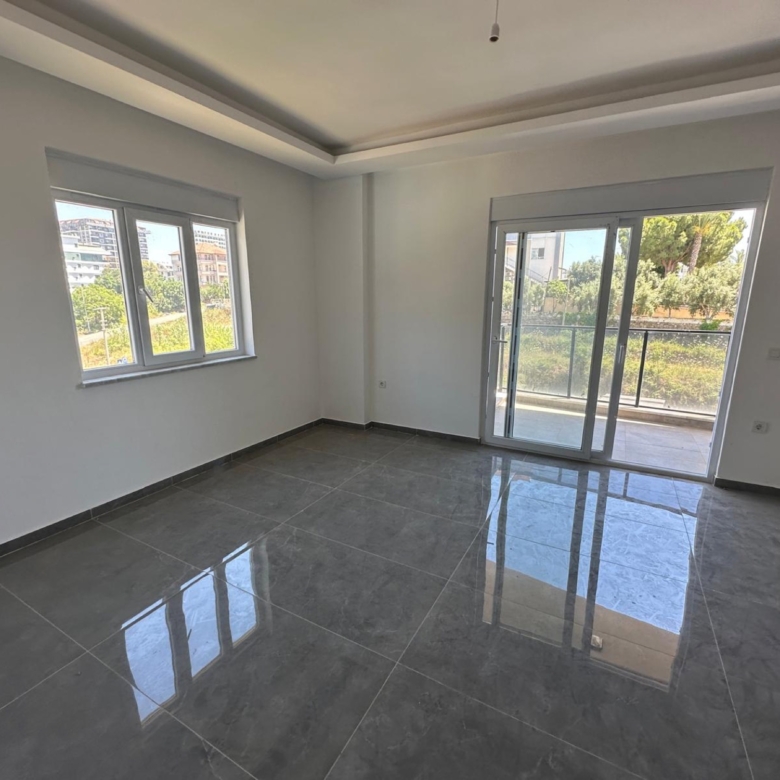 1+1 Apartment for Sale in MAHMUTLAR, Alanya