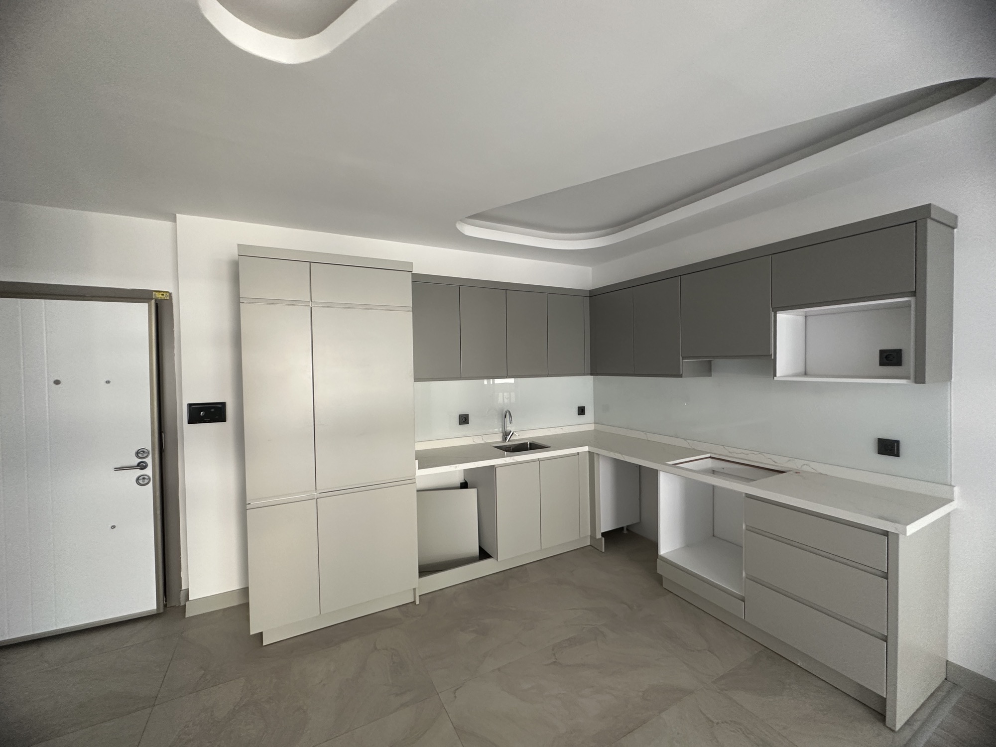 1+1 Apartment for Sale in MAHMUTLAR, Alanya