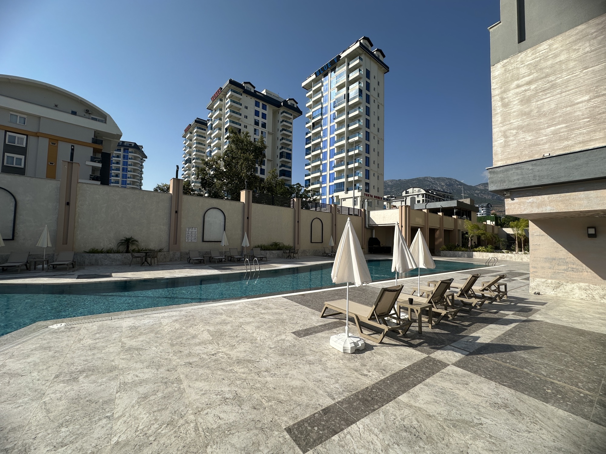 1+1 Apartment for Sale in MAHMUTLAR, Alanya