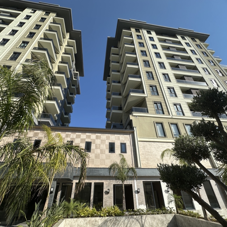 1+1 Apartment for Sale in MAHMUTLAR, Alanya